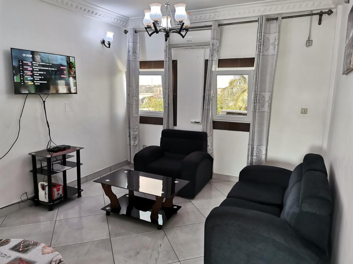 Residence Hoteliere Mb-202 C Duala Zewnętrze zdjęcie