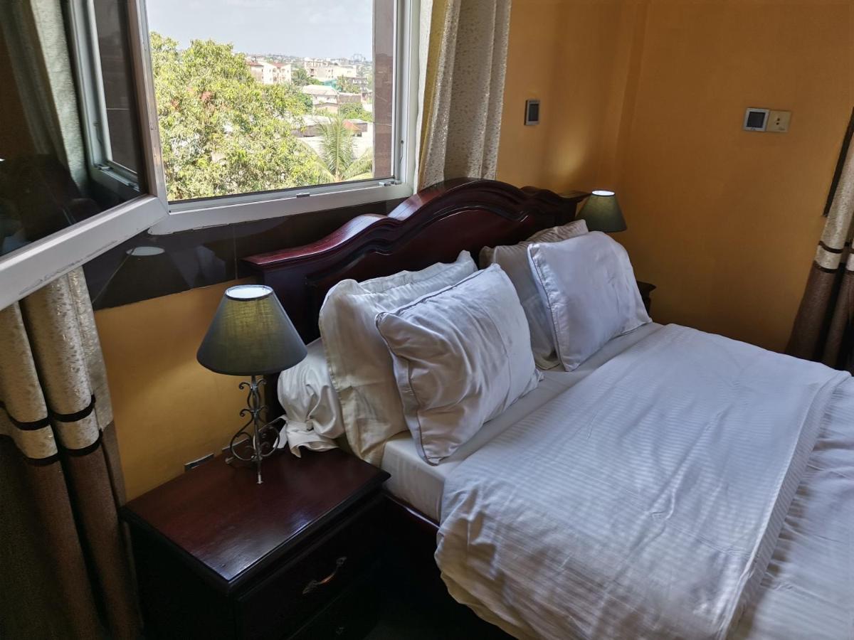 Residence Hoteliere Mb-202 C Duala Zewnętrze zdjęcie