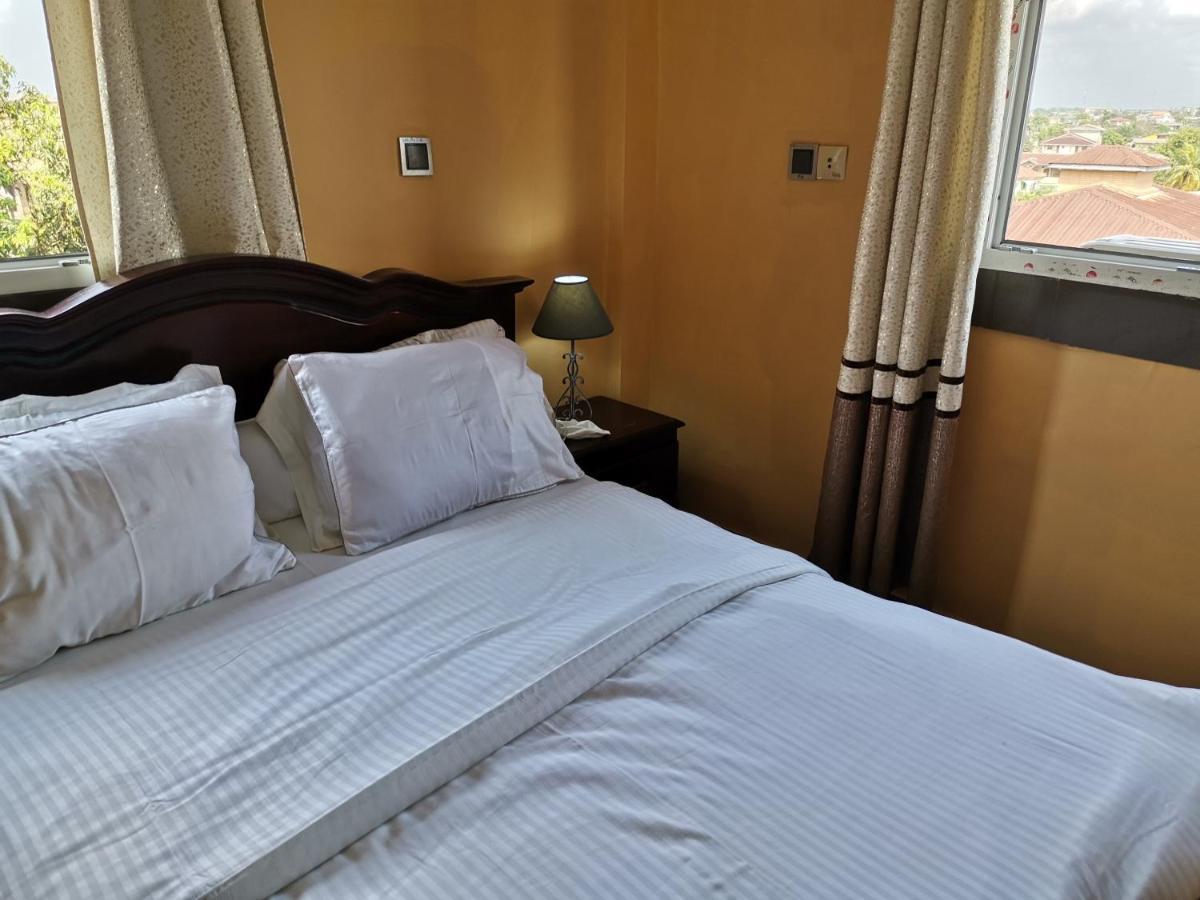 Residence Hoteliere Mb-202 C Duala Zewnętrze zdjęcie