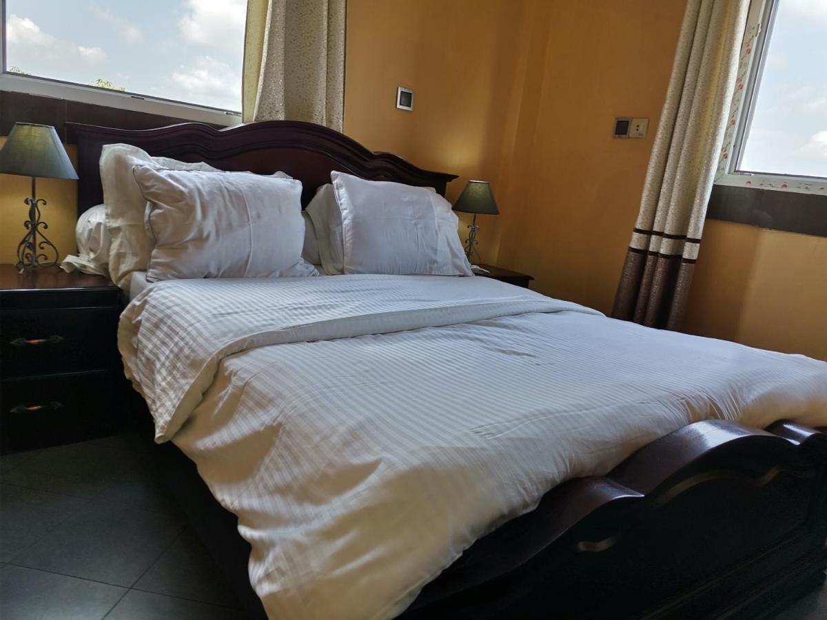 Residence Hoteliere Mb-202 C Duala Zewnętrze zdjęcie