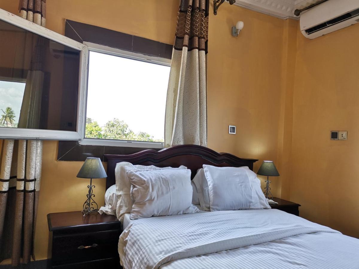 Residence Hoteliere Mb-202 C Duala Zewnętrze zdjęcie