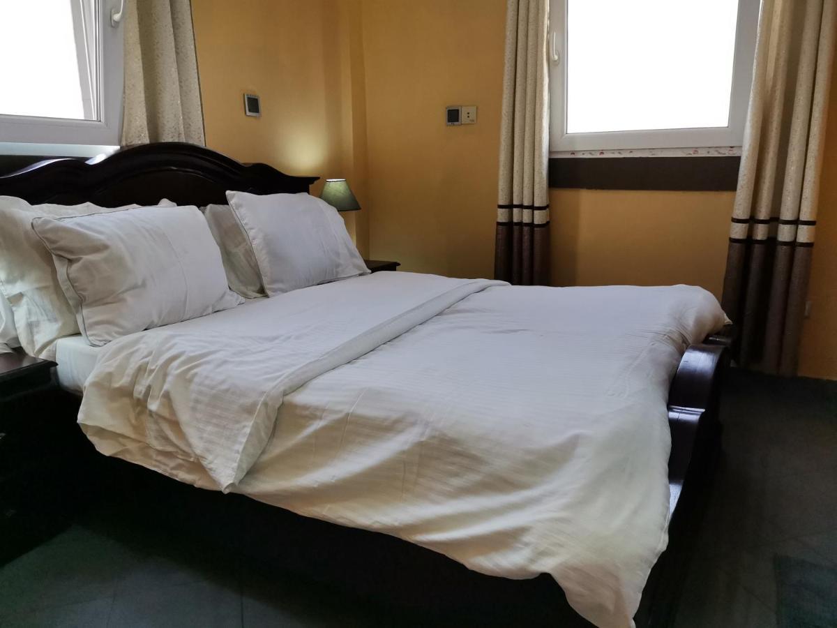 Residence Hoteliere Mb-202 C Duala Zewnętrze zdjęcie