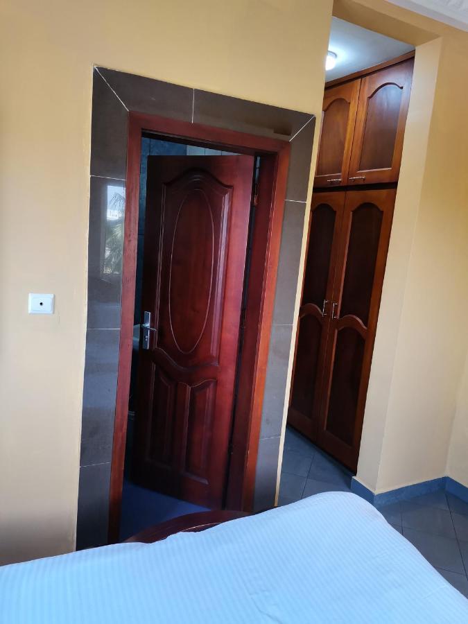 Residence Hoteliere Mb-202 C Duala Zewnętrze zdjęcie