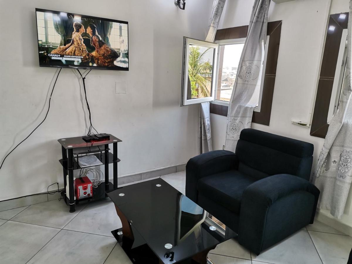 Residence Hoteliere Mb-202 C Duala Zewnętrze zdjęcie